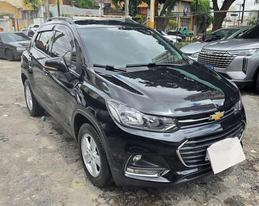 CHEVROLET-TRACKER-2017