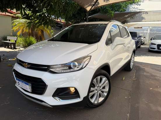 CHEVROLET-TRACKER-2017