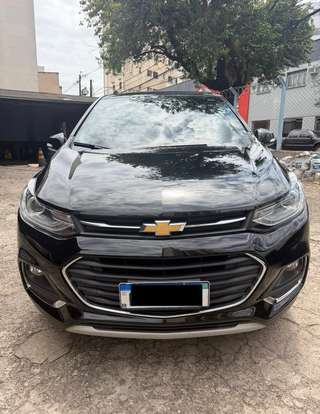 CHEVROLET-TRACKER-2017
