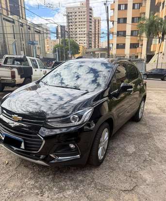 CHEVROLET-TRACKER-2017
