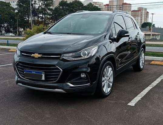 CHEVROLET-TRACKER-2017