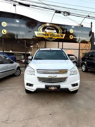 CHEVROLET TRAILBLAZER 3.6 LTZ 4X4 V6 GASOLINA 4P AUTOMÁTICO
