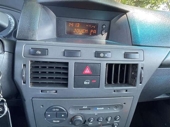 CHEVROLET-VECTRA-2.0 MPFI GT HATCH 8V FLEX 4P MANUAL CHEVROLET-VECTRA-2010