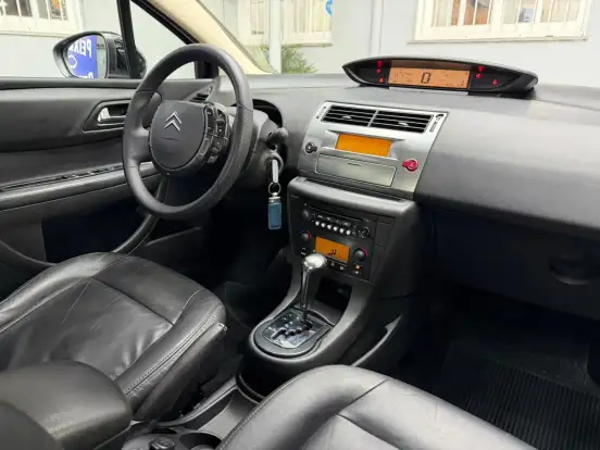 CITROËN-C4-2.0 EXCLUSIVE PALLAS 16V FLEX 4P AUTOMÁTICO CITROËN-C4-2012