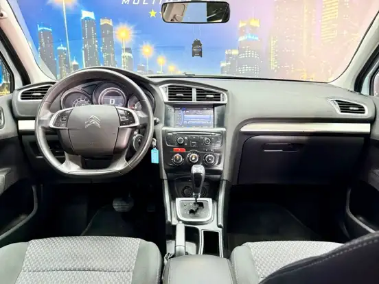 CITROËN-C4 LOUNGE-1.6 ORIGINE 16V TURBO FLEX 4P AUTOMÁTICO CITROËN-C4 LOUNGE-2016