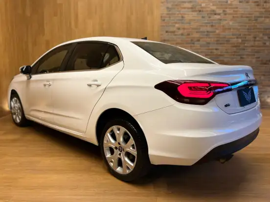 CITROËN-C4 LOUNGE-1.6 THP FLEX FEEL BVA CITROËN-C4 LOUNGE-2018