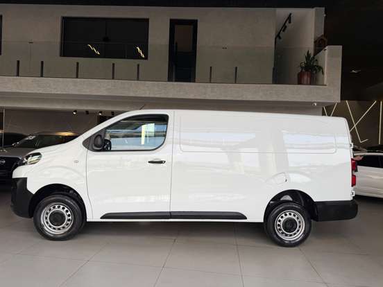CITROËN-JUMPY-2024