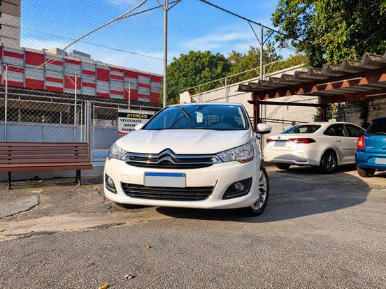 CITROËN-C4 LOUNGE-1.6 TENDANCE 16V TURBO FLEX 4P AUTOMÁTICO CITROËN-C4 LOUNGE-2015