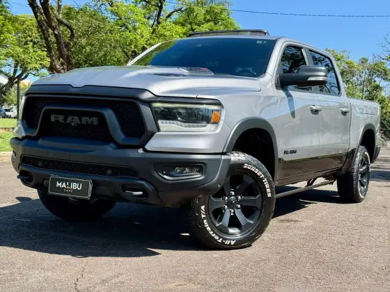 DODGE RAM 5.7 V8 GASOLINA 1500 REBEL CD 4X4 AUTOMÁTICO