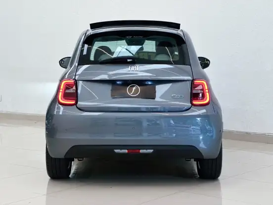 FIAT-500e-2021