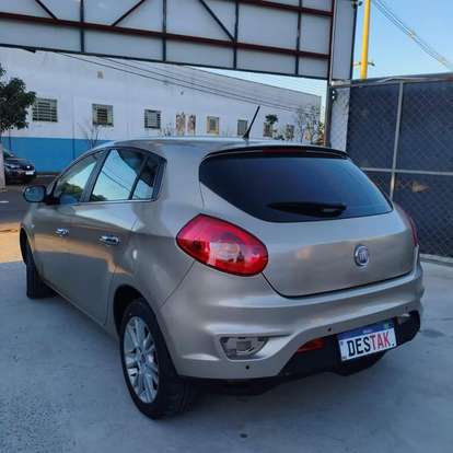 FIAT-BRAVO-2012