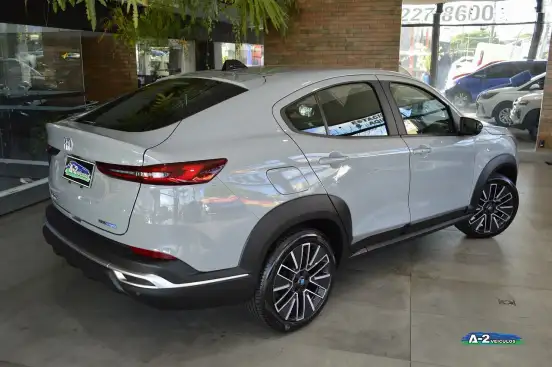 FIAT-FASTBACK-2025