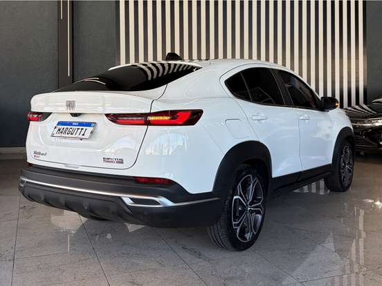 FIAT-FASTBACK-2023
