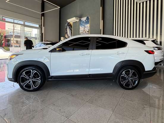 FIAT-FASTBACK-2023