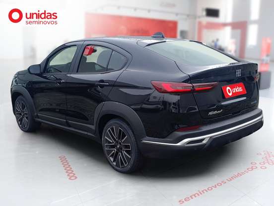 FIAT-FASTBACK-2025