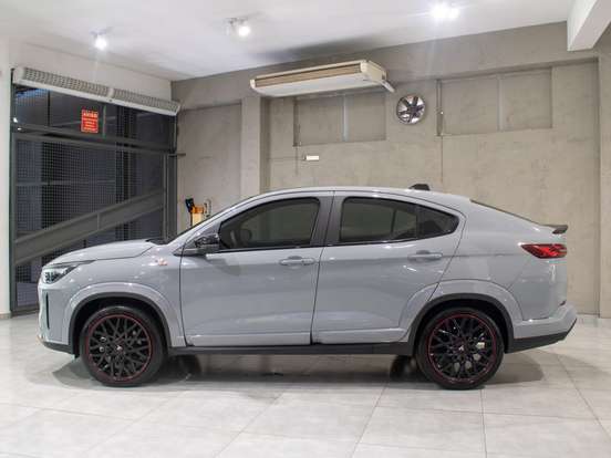 FIAT-FASTBACK-2024