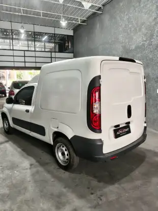 FIAT-FIORINO-2017