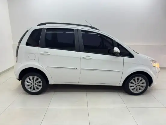 FIAT-IDEA-1.6 MPI ESSENCE 16V FLEX 4P MANUAL FIAT-IDEA-2013