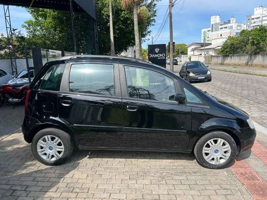 FIAT-IDEA-1.4 MPI ELX 8V FLEX 4P MANUAL FIAT-IDEA-2006
