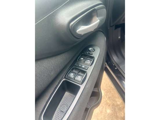 FIAT-LINEA-2014
