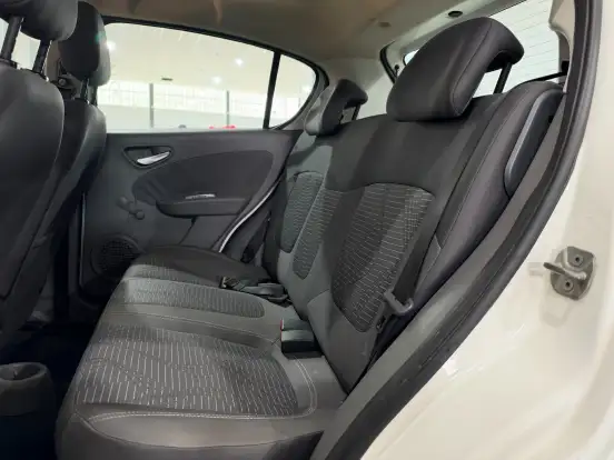 FIAT-PALIO-1.0 MPI ATTRACTIVE 8V FLEX 4P MANUAL FIAT-PALIO-2015