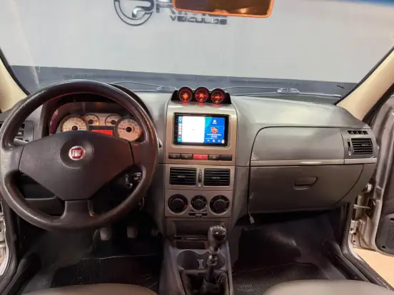 FIAT-PALIO-1.8 MPI R 8V FLEX 4P MANUAL FIAT-PALIO-2010