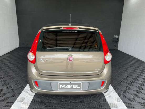 FIAT-PALIO-2015