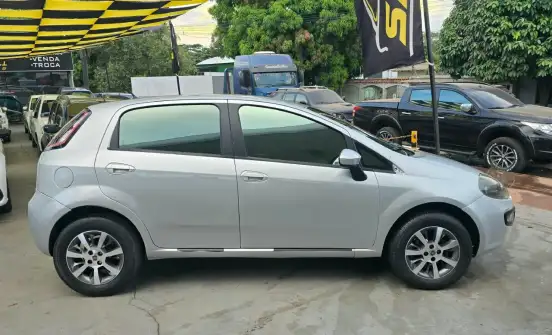 FIAT-PUNTO-2013