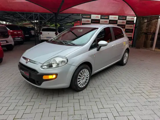 FIAT-PUNTO-1.4 ATTRACTIVE ITALIA 8V FLEX 4P MANUAL FIAT-PUNTO-2012