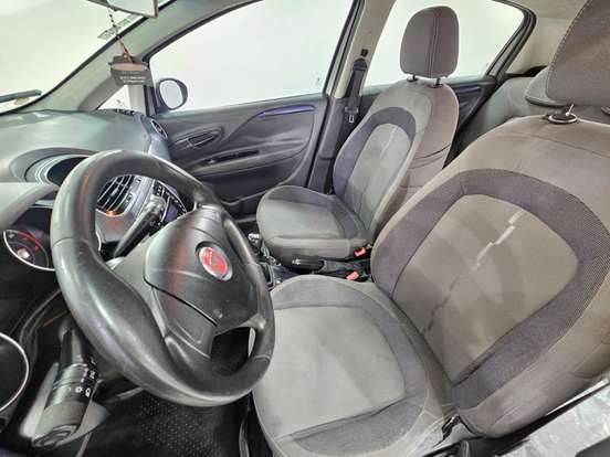 FIAT-PUNTO-2012