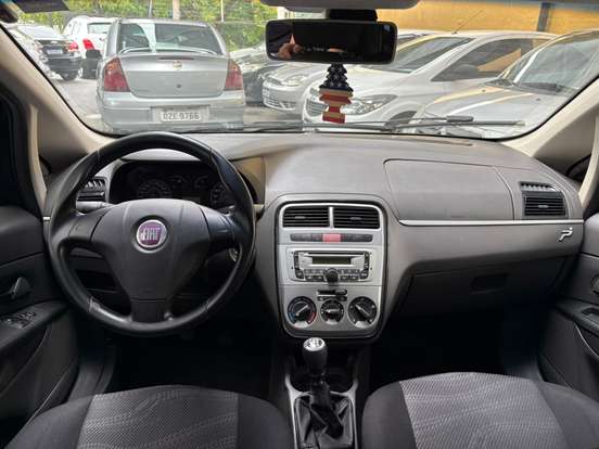 FIAT-PUNTO-2011