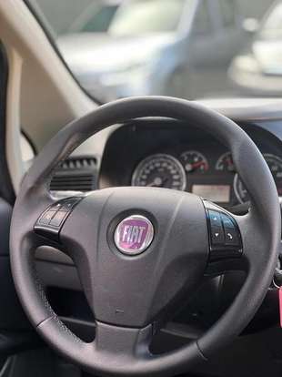 FIAT-PUNTO-1.4 ELX 8V FLEX 4P MANUAL FIAT-PUNTO-2010