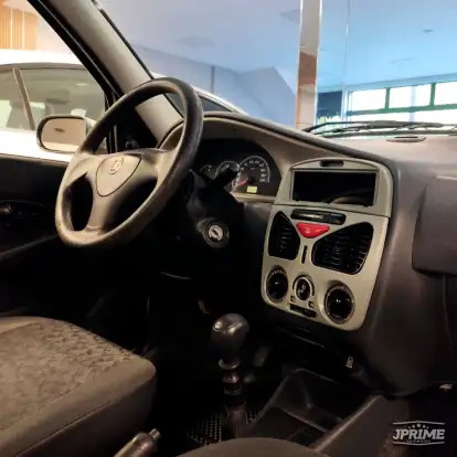FIAT-SIENA-1.0 MPI EL 8V FLEX 4P MANUAL FIAT-SIENA-2009