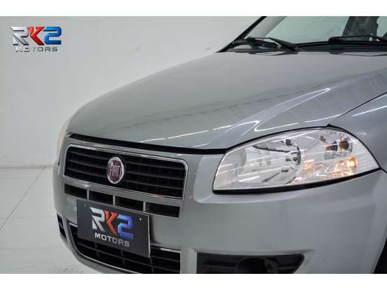 FIAT-SIENA-2009