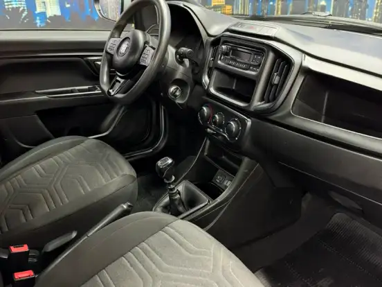 FIAT-STRADA-1.3 FIREFLY FLEX FREEDOM CS MANUAL FIAT-STRADA-2020