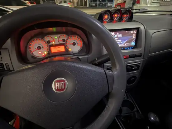 FIAT-STRADA-1.8 MPI ADVENTURE CD 16V FLEX 2P MANUAL FIAT-STRADA-2010