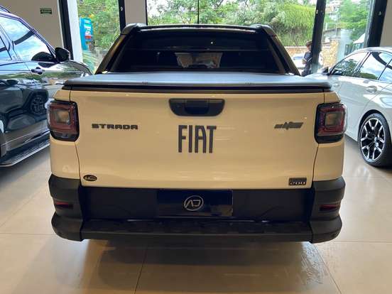 FIAT-STRADA-2024