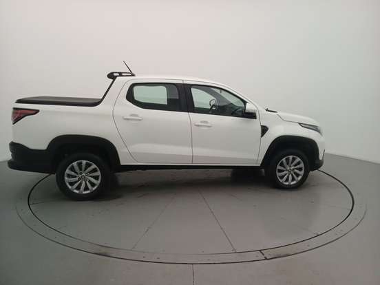 FIAT-STRADA-2024