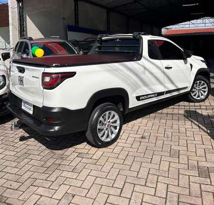 FIAT-STRADA-2021