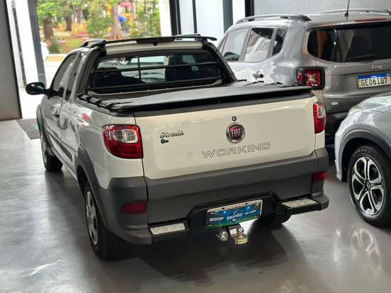 FIAT-STRADA-1.4 MPI WORKING CE 8V FLEX 2P MANUAL FIAT-STRADA-2015
