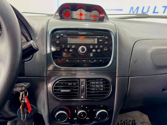 FIAT-STRADA-1.8 MPI ADVENTURE CE 16V FLEX 2P MANUAL FIAT-STRADA-2014