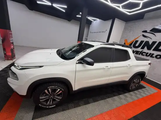 FIAT-TORO-1.3 TURBO 270 FLEX FREEDOM AT6 FIAT-TORO-2024