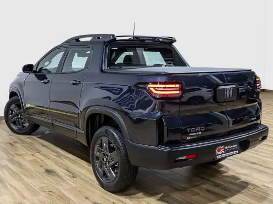 FIAT-TORO-1.3 TURBO 270 HYBRID VOLCANO AT6 FIAT-TORO-2026