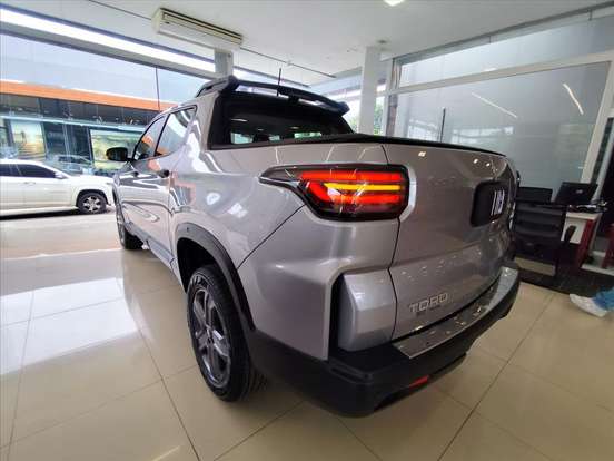 FIAT-TORO-1.3 TURBO 270 FLEX ENDURANCE AT6 FIAT-TORO-2026
