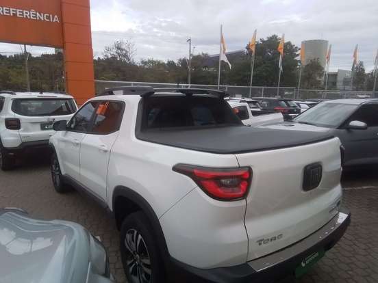 FIAT-TORO-2023