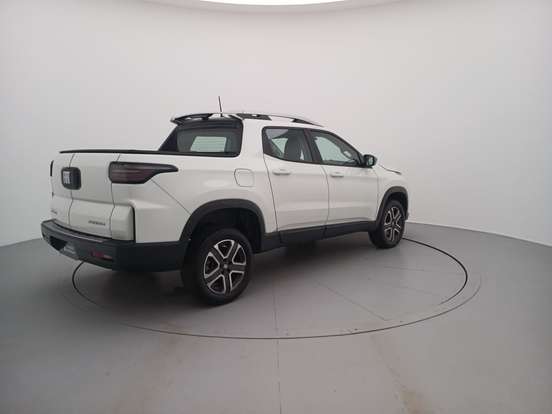 FIAT-TORO-1.3 TURBO 270 FLEX FREEDOM AT6 FIAT-TORO-2025