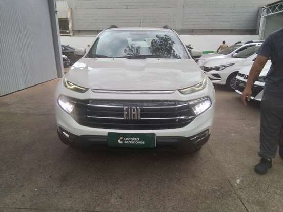 FIAT-TORO-2023