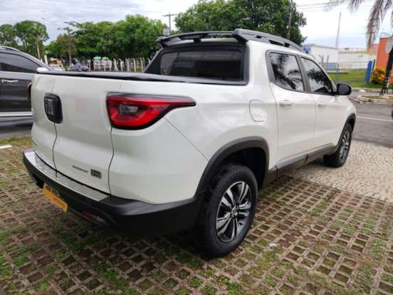 FIAT-TORO-2023