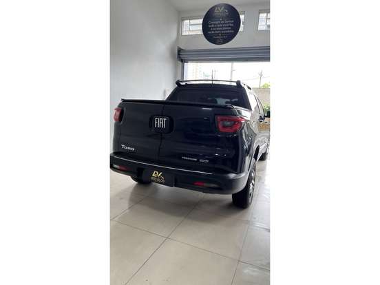 FIAT-TORO-2016