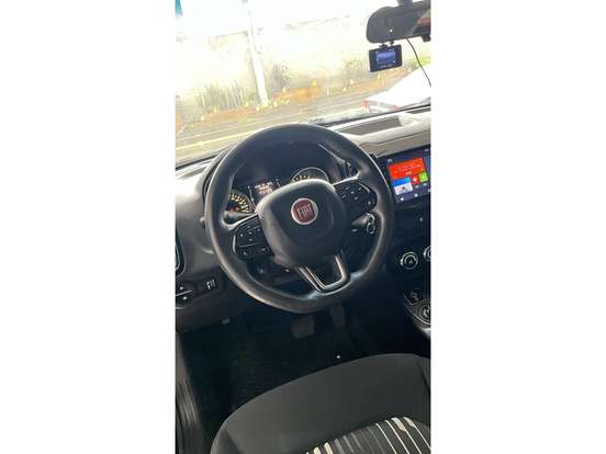 FIAT-TORO-2016
